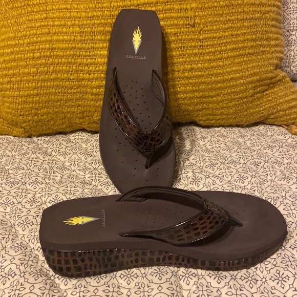 Volatile Sandals